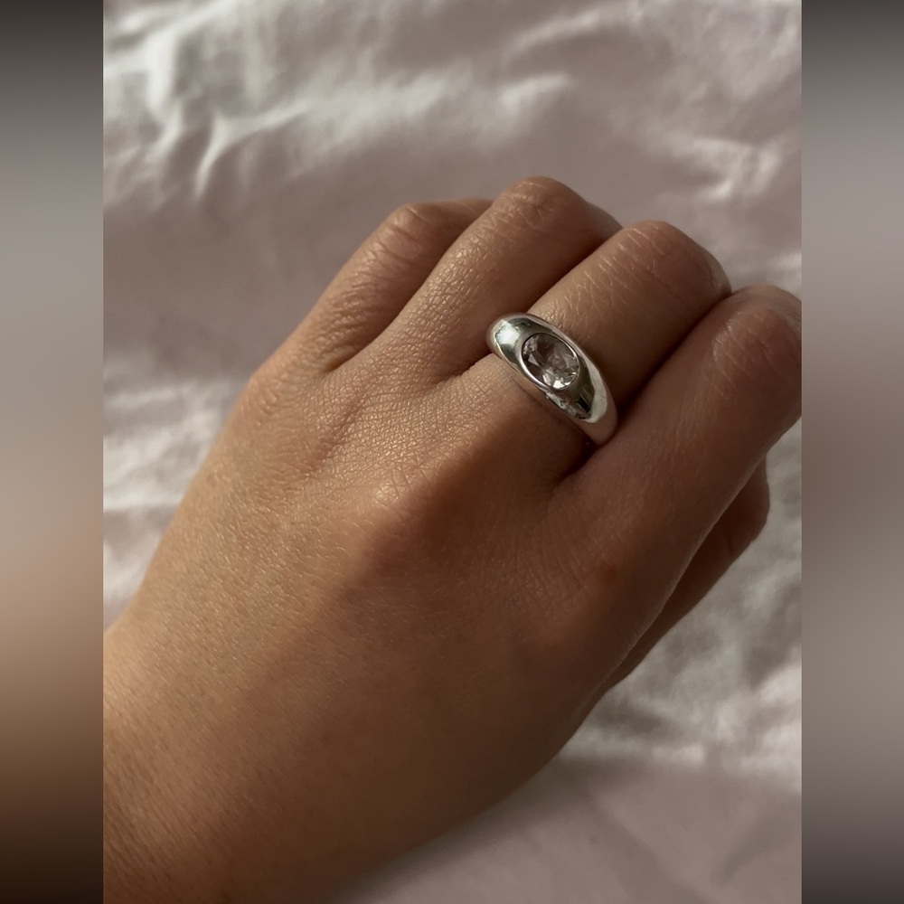 Mejuri - Candy Dome Oval Ring White Topaz Silver Size: 6